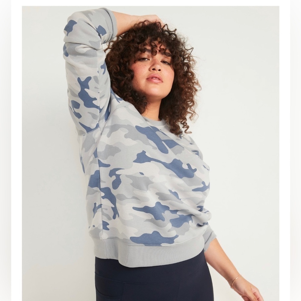 LG - Old Navy Sweater